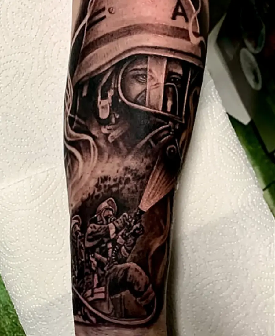 Realistisches Feuerwehr Tattoo